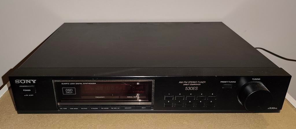 Sony AM/FM Stereo Tuner Direct Comparator 530ES, Ophalen of Verzenden, Gebruikt, Analoog