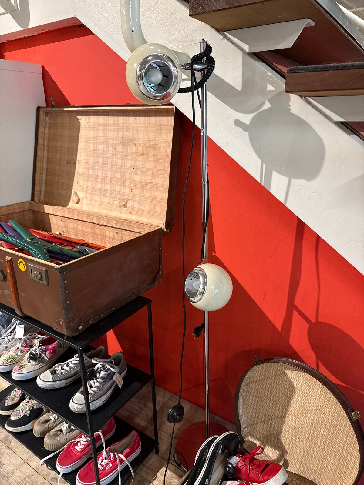 Vintage staande lamp met 2 crèmekleurige bollen, Ophalen of Verzenden