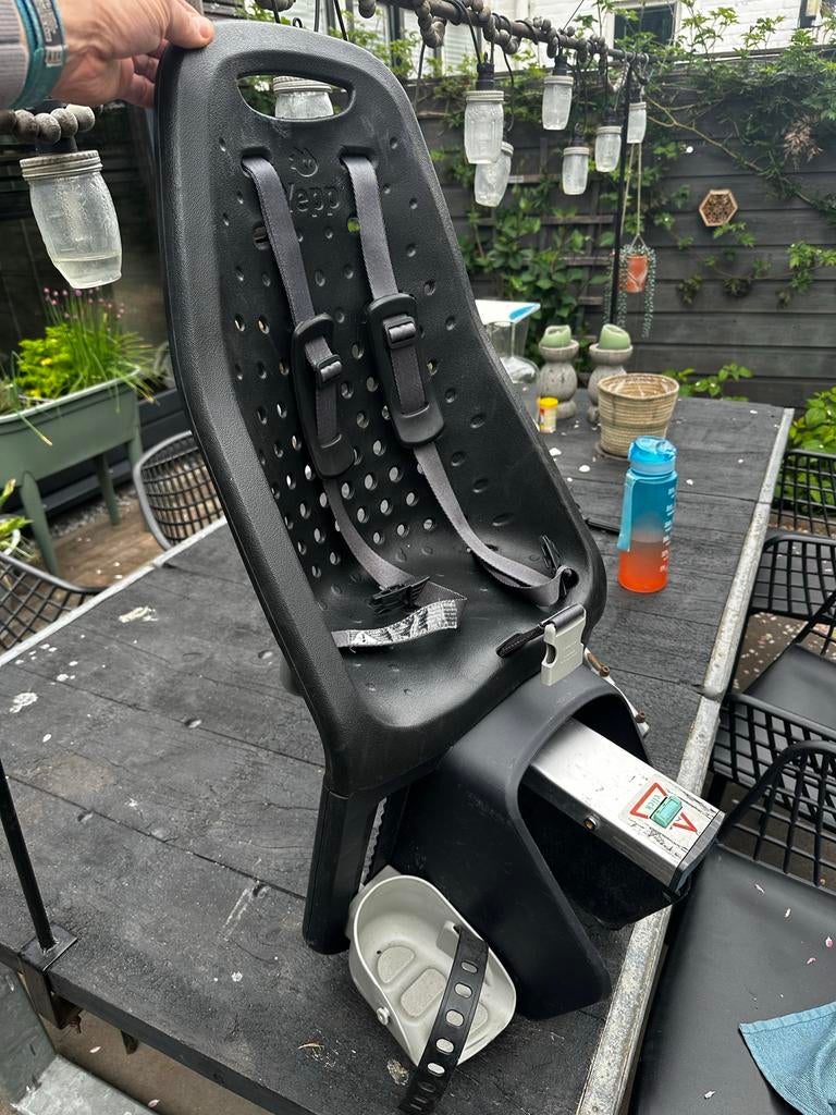 Yepp Fietszitje Achter met Framebevestiging, Fietsen en Brommers, Achterzitje, 9 t/m 18 kg, Ophalen of Verzenden, Gebruikt