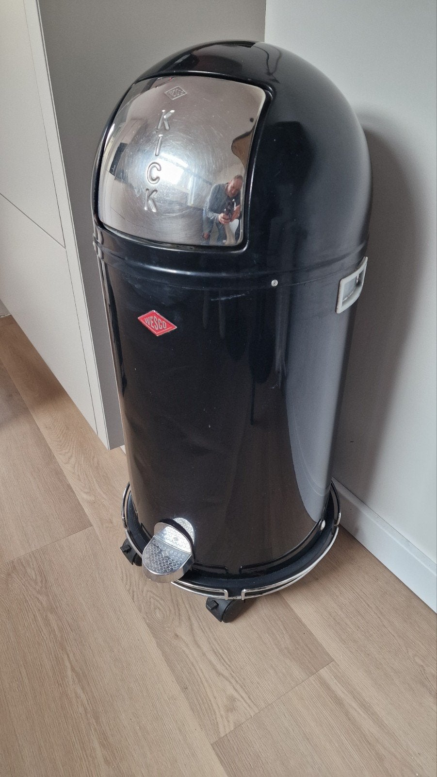 Wesco kickboy met trolley, 40 liter of meer, Ophalen, Zo goed als nieuw, Metaal