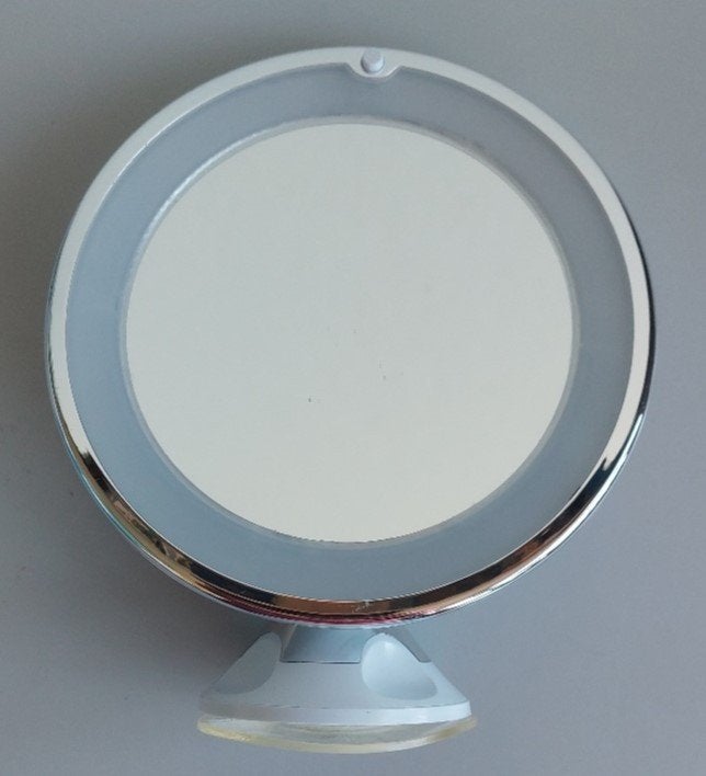 Make-up spiegel met LED en zuignap, Gehele gezicht, Wit, Ophalen of Verzenden, Zo goed als nieuw