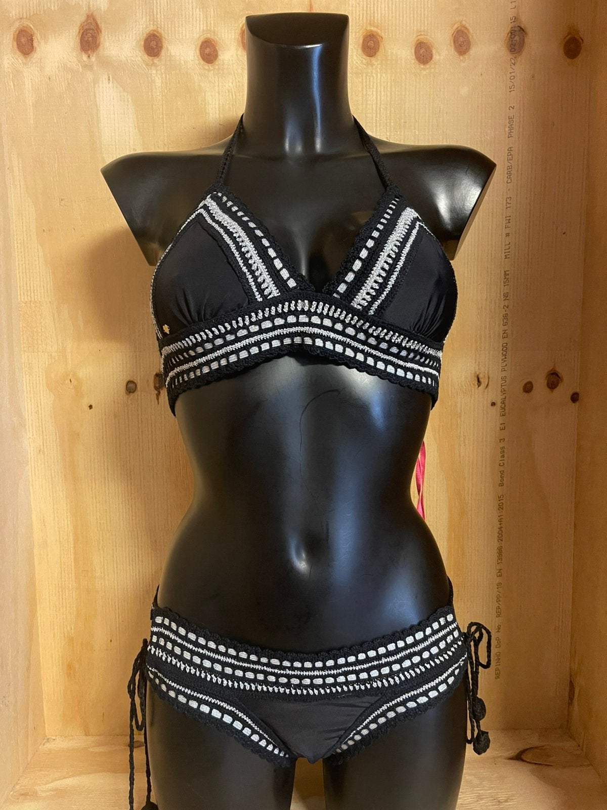 Rinikini halter bikini maat s en m, Verzenden, Nieuw, Zwart, Bikini