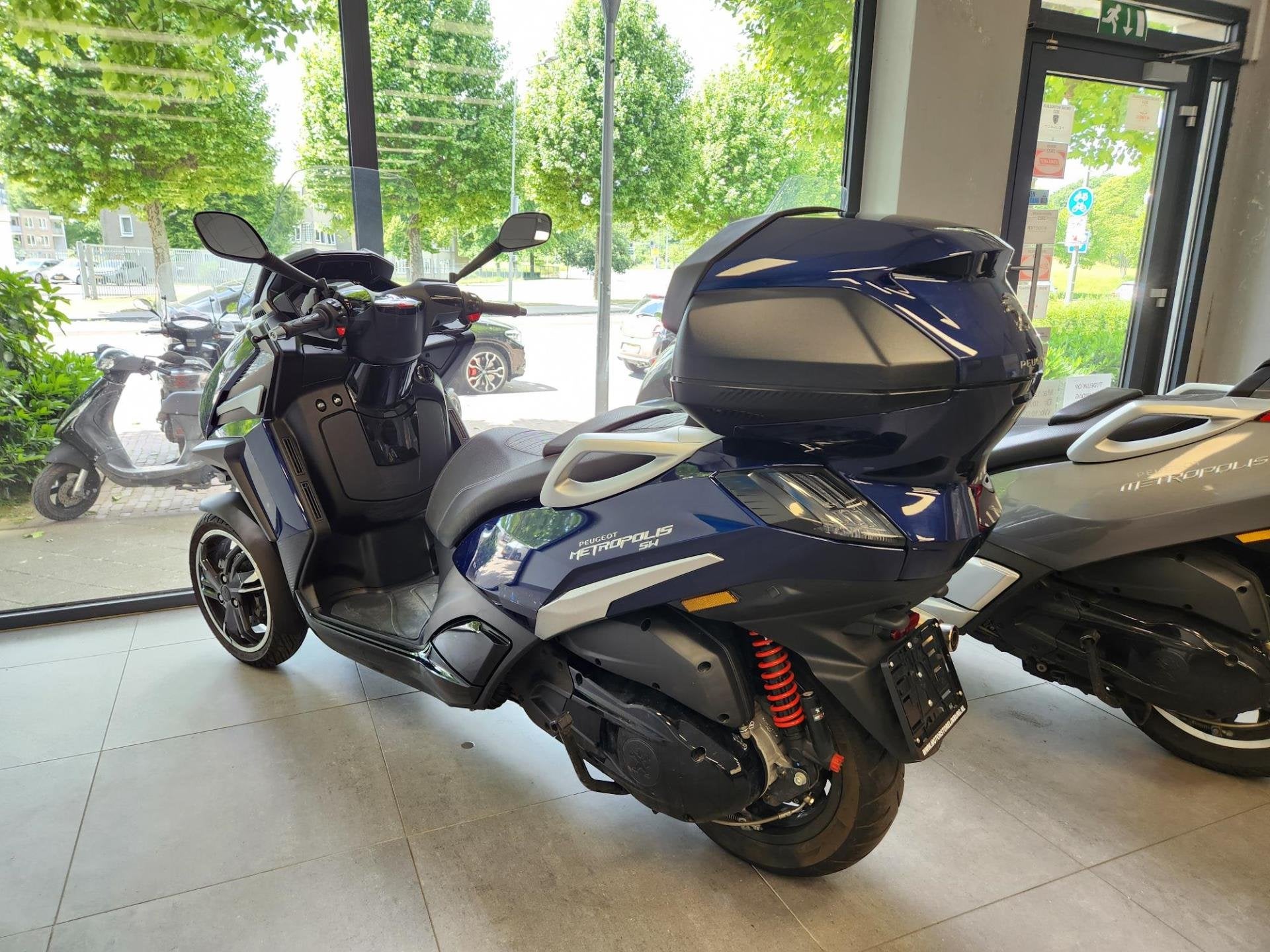 Peugeot Metropolis SW 400i 2022 RIJKLAAR GARANTIE, Motoren, Motoren | Overige merken, Bedrijf, Overig, Peugeot