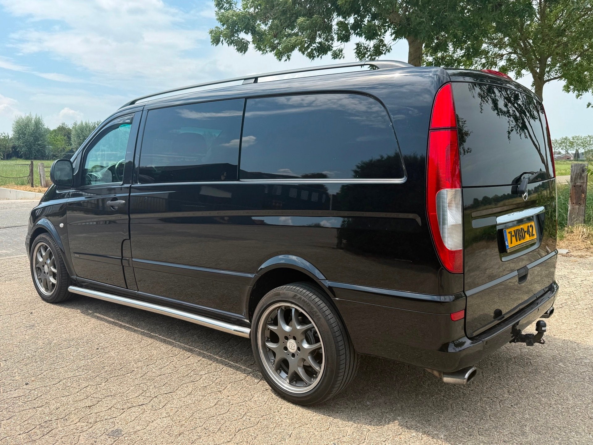 Mercedes-Benz Vito 120 CDI 320 Lang DC 6-Zits,luxe,Brabus, L, Automaat, Achterwielaandrijving, Gebruikt, Zwart