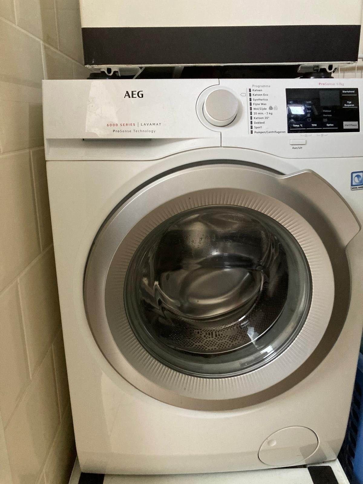 AEG L6FBG841 Wasmachine - 8kg, ProSense Technologie, Witgoed en Apparatuur, Ophalen of Verzenden, Zo goed als nieuw, Voorlader