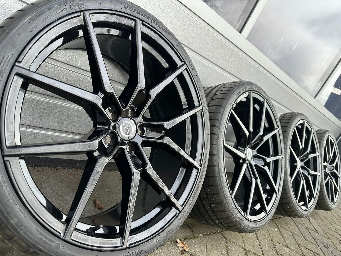 21 inch Volvo V90 S90 CX40 V60 Hybrid cross country velgen, 255 mm, -, -, Banden en Velgen