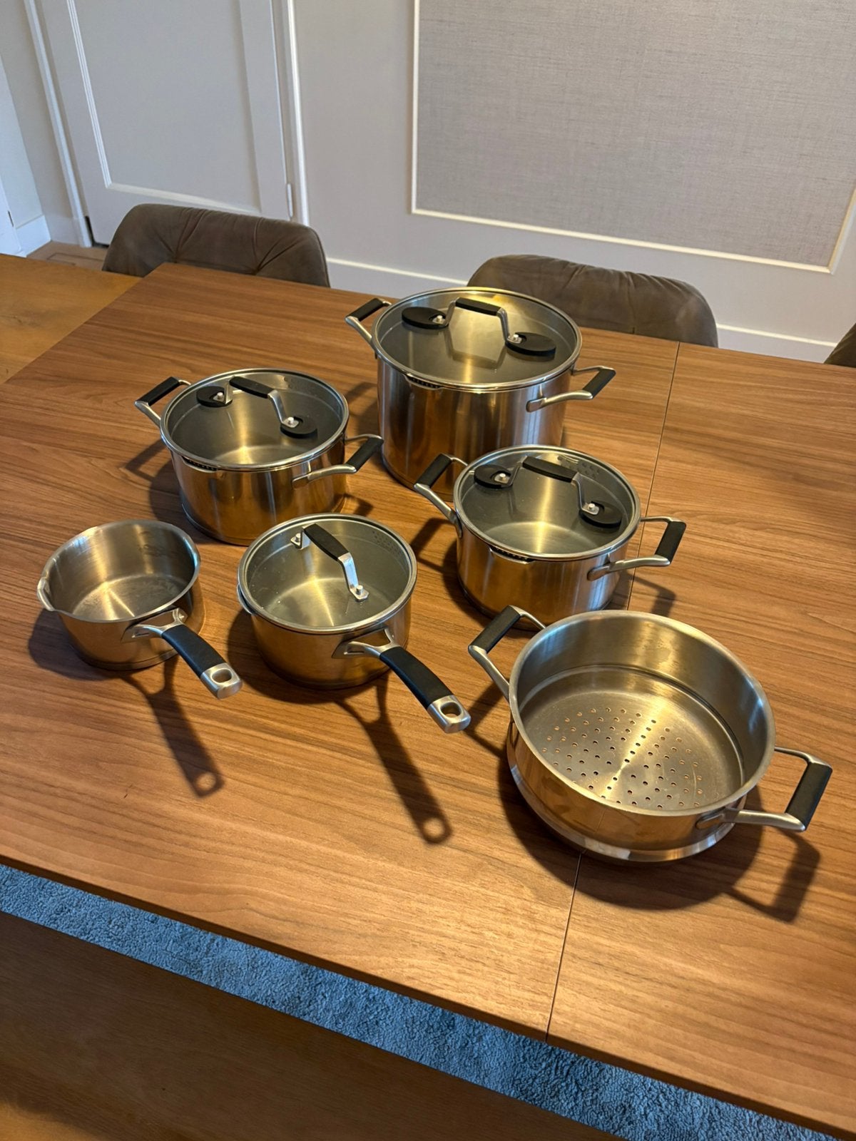 Pannen pannenset Hema inductie gas etc, Ophalen, Zo goed als nieuw, Rvs, Pannenset