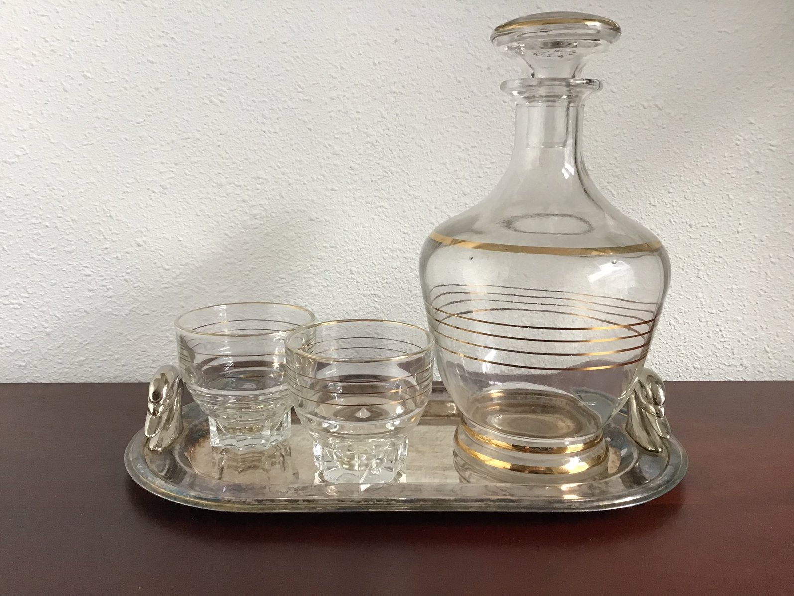 Brocante karaf met gouden banden en 4 glaasjes., Antiek en Kunst, Ophalen of Verzenden