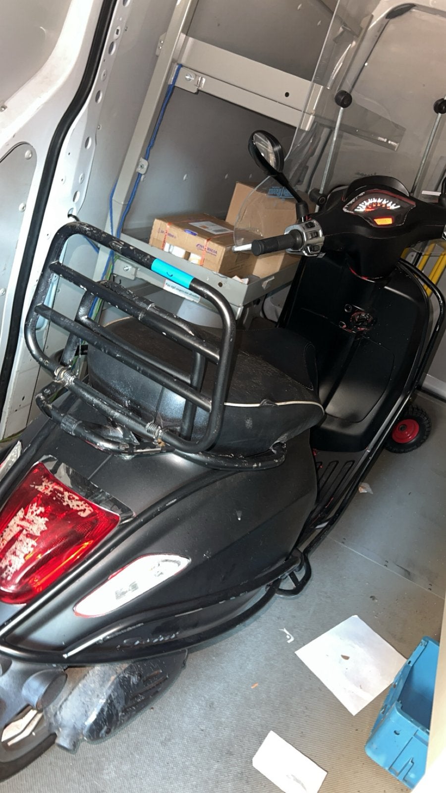 Vespa sprint 2015z123, Ophalen of Verzenden, Zo goed als nieuw, Benzine