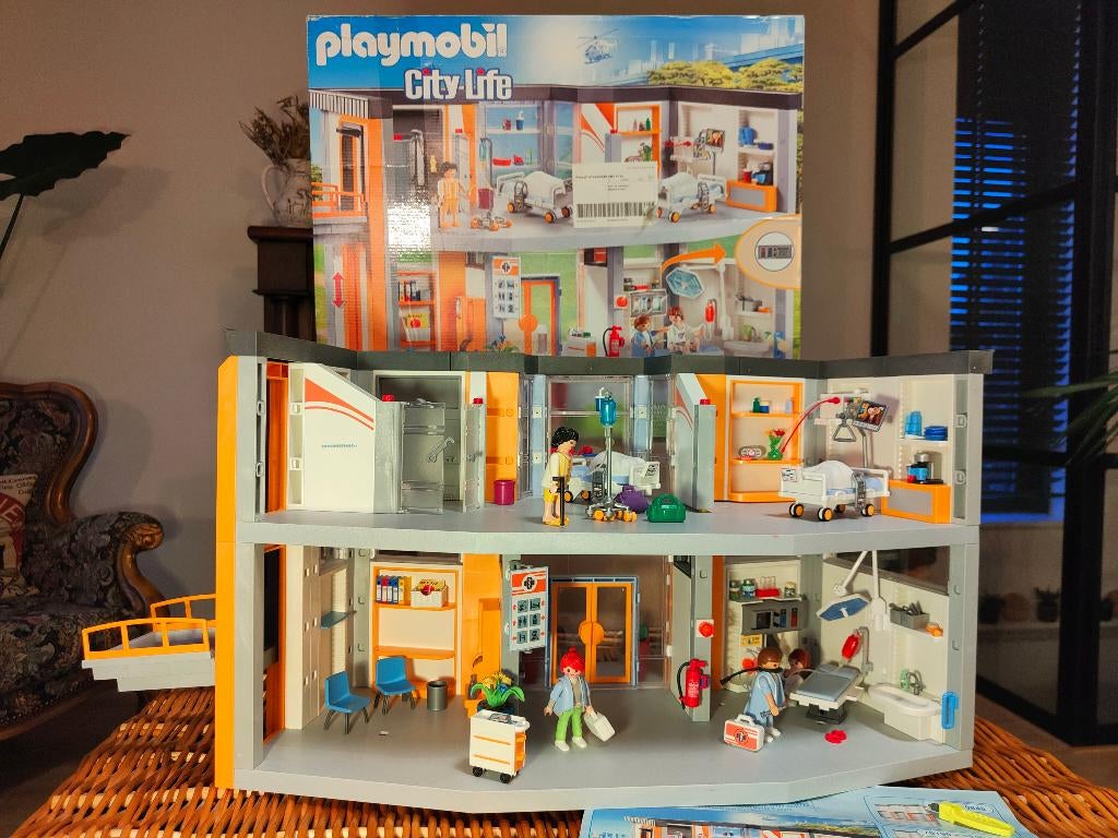 Playmobil Citylife groot Ziekenhuis 70190 incl.doos, Ophalen of Verzenden, Zo goed als nieuw, Complete set