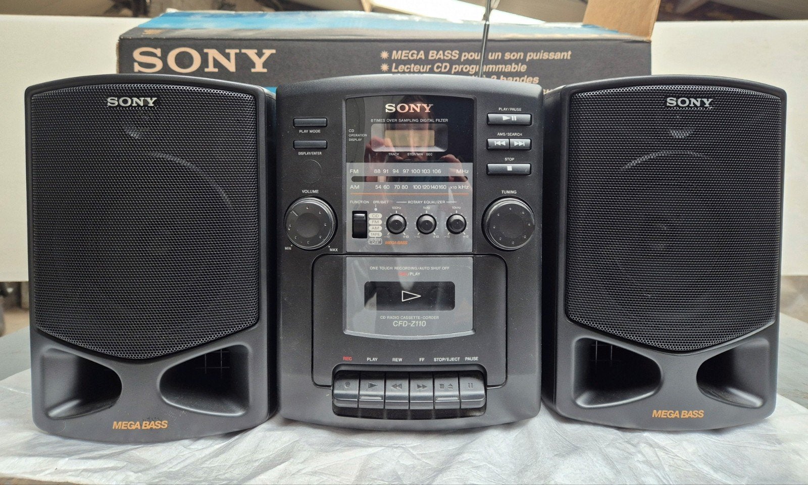 Sony stereotoren met CD en radio, cassettedeck defect, Gebruikt, Ophalen of Verzenden, Tuner of Radio, Microset