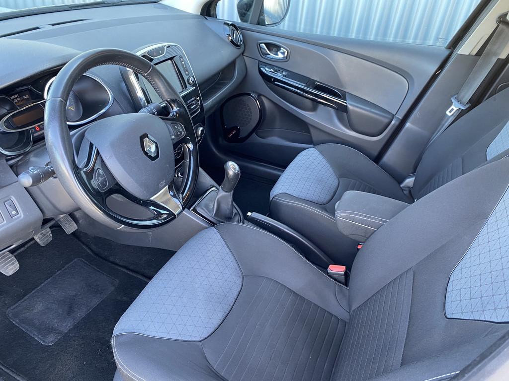 Renault Clio Estate 0.9 TCe Dynamique 158Dkm, Clima, Navi, B, Voorwielaandrijving, Stof, Zwart, Handgeschakeld
