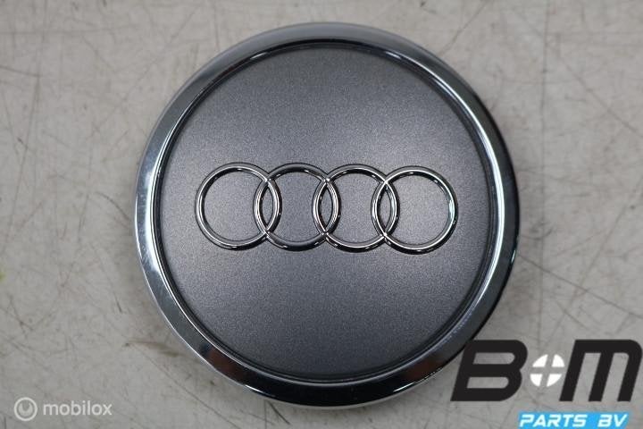 1 losse naafkap Audi A6 4G 8T0601170A, Gebruikt, Band(en)
