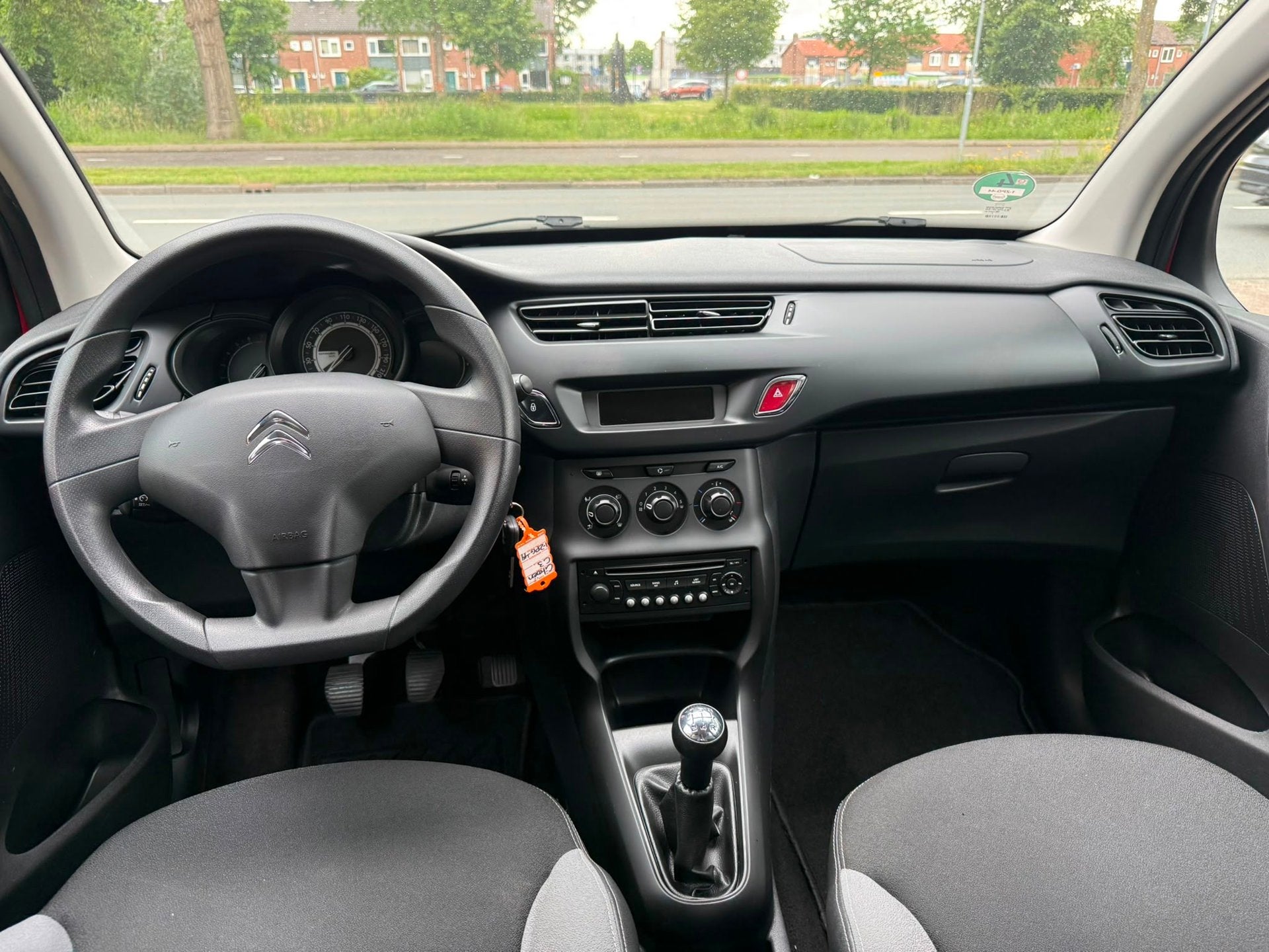 Citroen C3 1.0 PureTech Attraction Apk|Beurt|Airco|Nieuwe DI, Voorwielaandrijving, Euro 5, Gebruikt, 948 kg