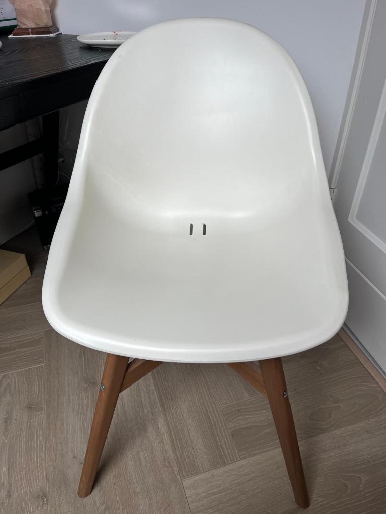 IKEA witte stoel, Gebruikt, Wit, Eén, Ophalen