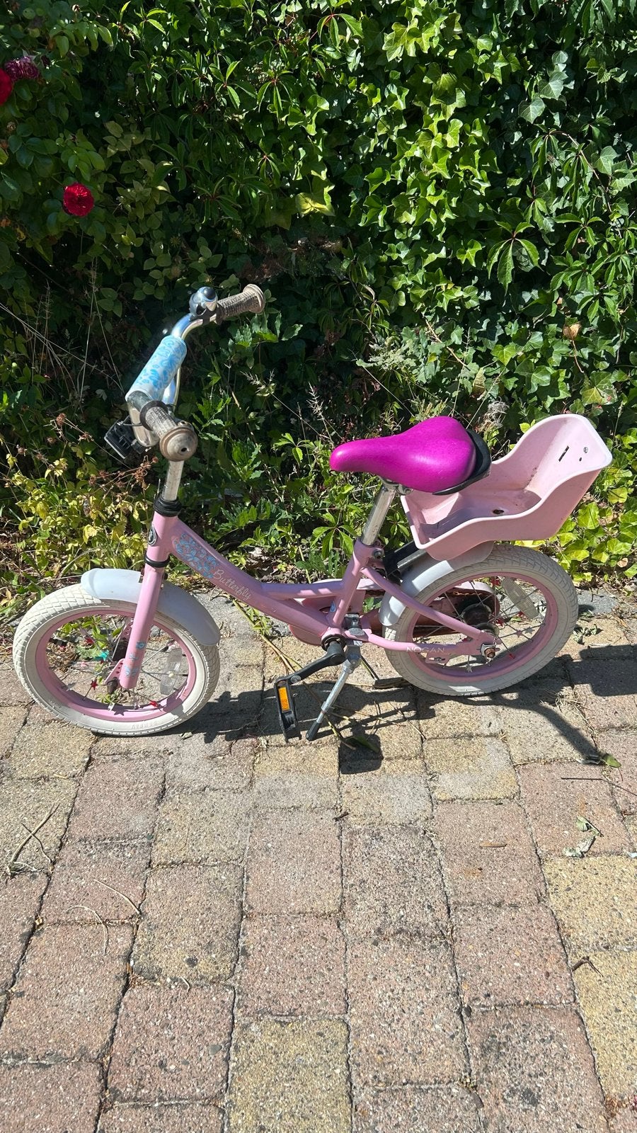 Roze kinderfiets Nogan 14 inch met poppenzitje, Ophalen, Terugtraprem, Zijwieltjes, 16 tot 20 inch