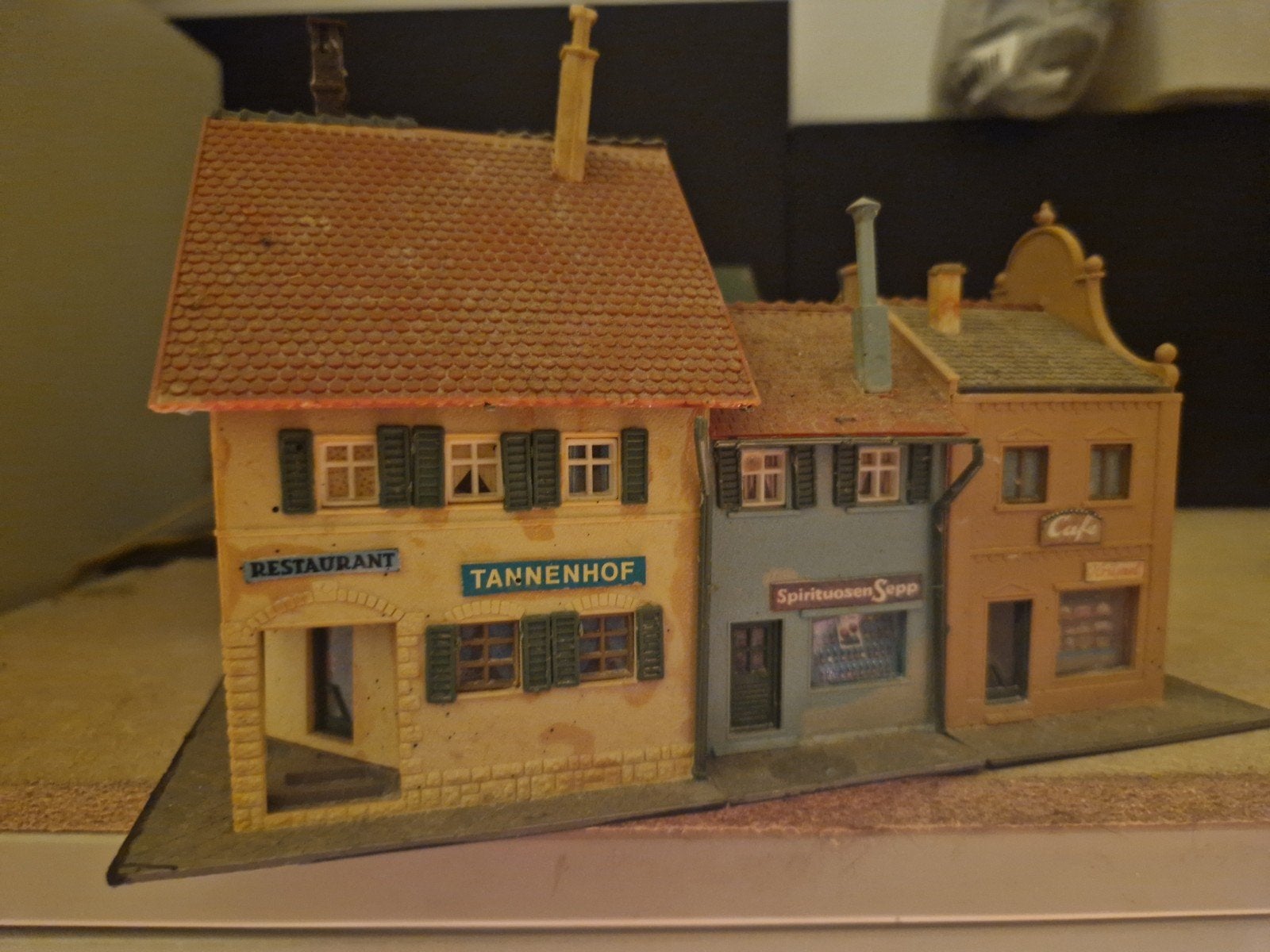 Pola H0 modelbouw huisjes set - TANNENHOF, Spirituosen, Café, Overige merken, Gebruikt, Gelijkstroom of Wisselstroom, Brug, Tunnel of Gebouw