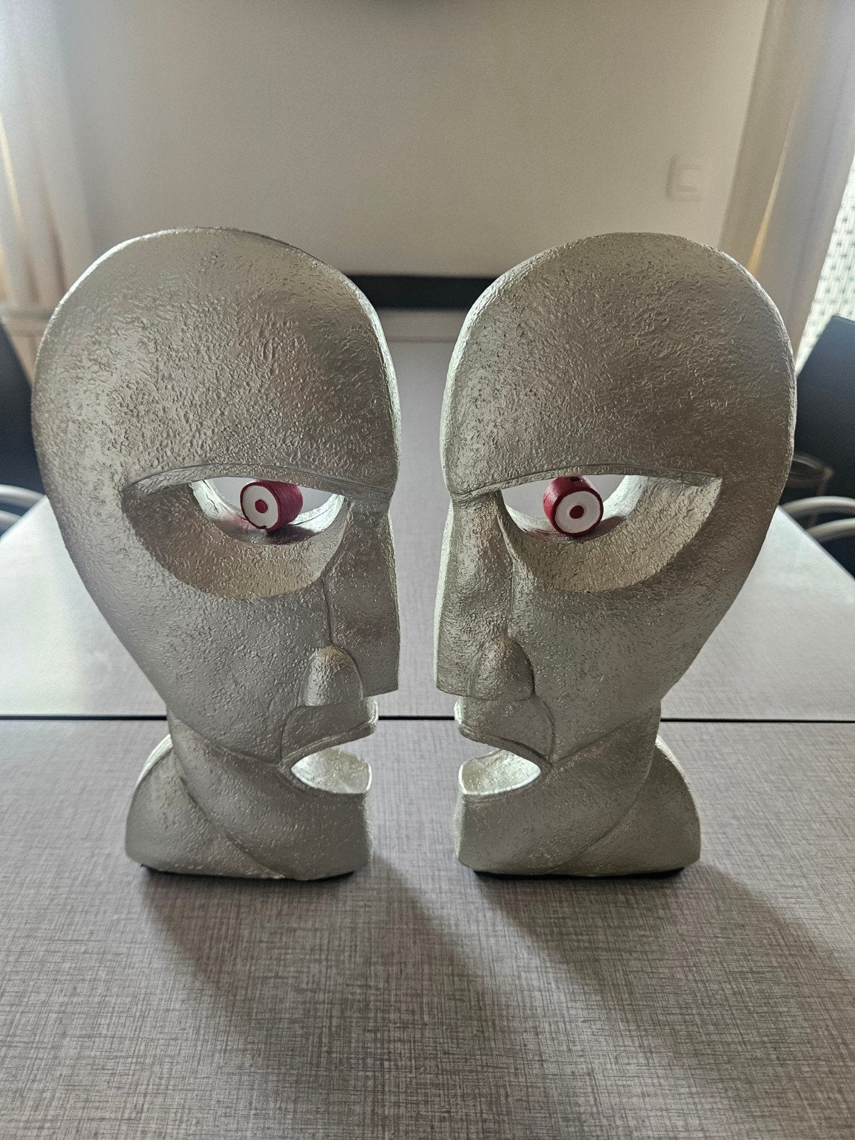 Pink Floyd Division Bell Hoofden - Uniek Decoratief Beeld, Zilver, Overige onderwerpen, Ophalen of Verzenden, Handgemaakt