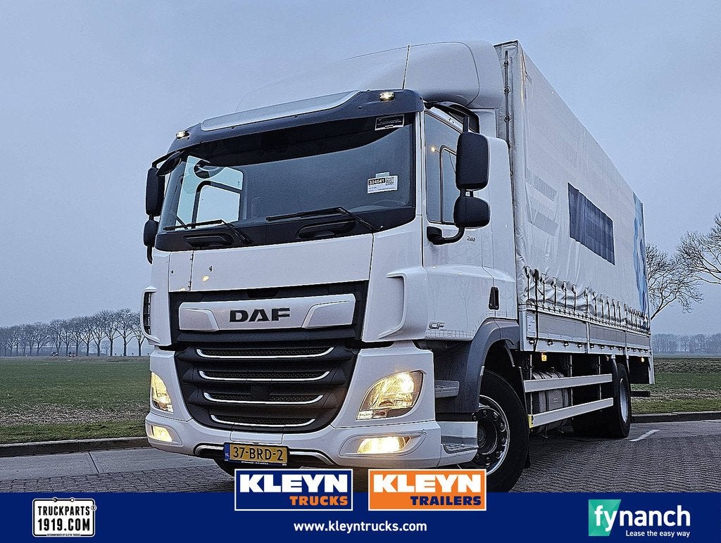 DAF CF 260 19t taillift airco, Auto's, Vrachtwagens, Bedrijf, Te koop, ABS, Achteruitrijcamera, Airconditioning, Bluetooth, Centrale vergrendeling