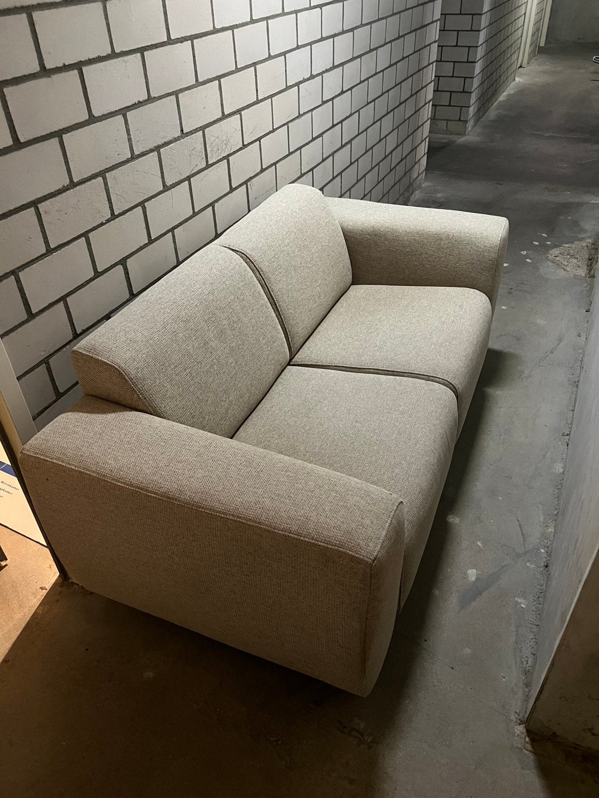 Tweezits bank beige, Huis en Inrichting, Ophalen, Gebruikt, 150 tot 200 cm, Tweepersoons