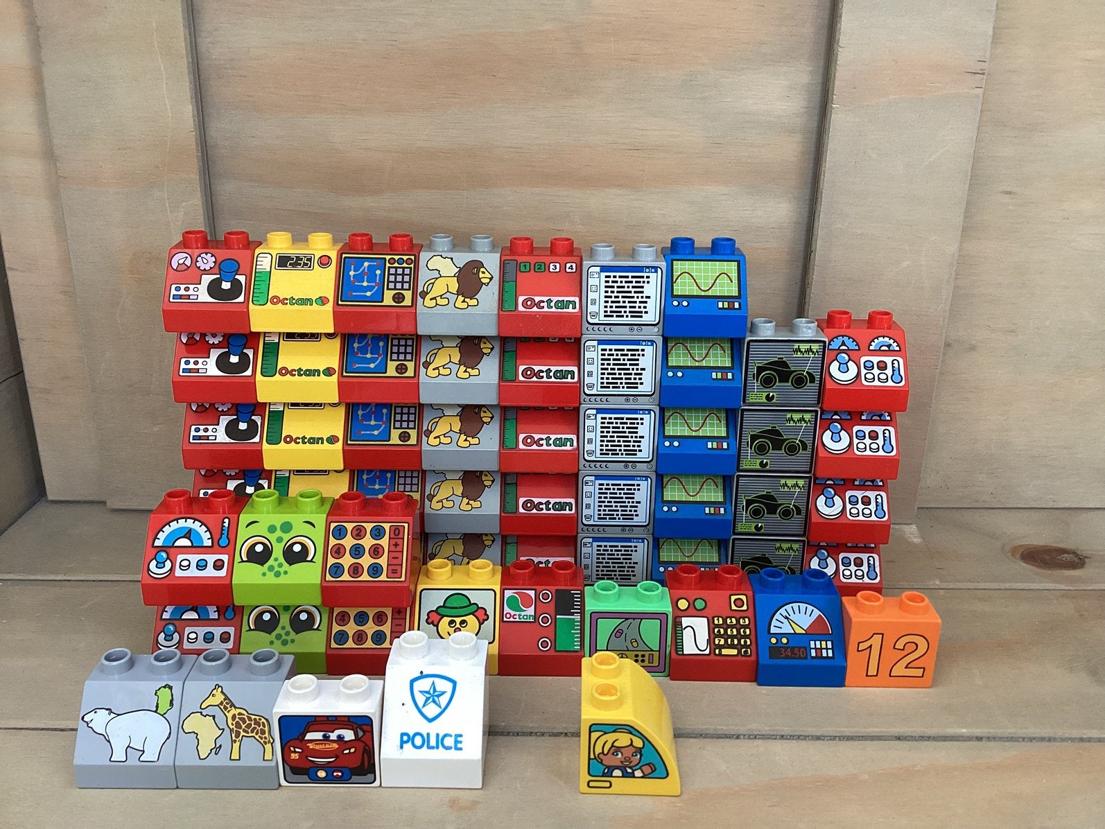 Duplo blokken / stenen en platen, Ophalen of Verzenden, LEGO System A/S, Product.compliance@LEGO.com, Aastvej 1, 7190 Billund, Denemarken