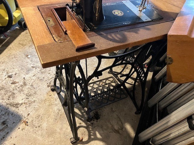 Naumann trapnaaimachine, Ophalen