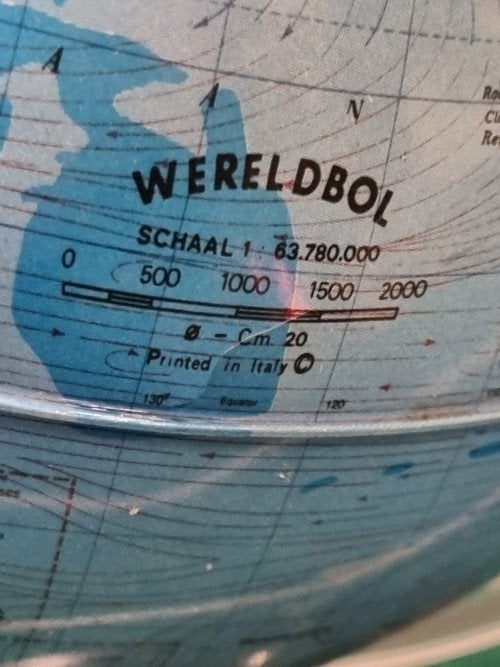 wereldbol globe met lamp, Huis en Inrichting, Woonaccessoires | Wereldbollen, Ophalen of Verzenden, 'T Olde Gre-j, Info@toldegrej.nl