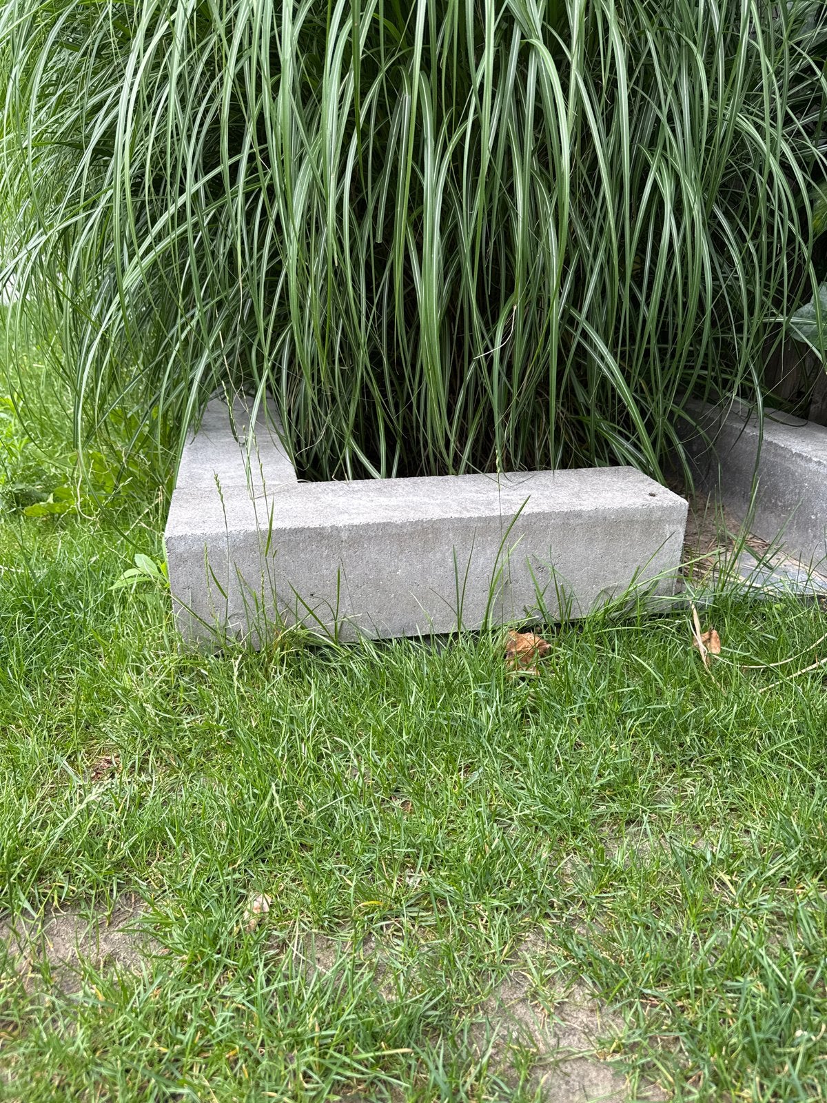 Stenen/beton bielzen voor tuin en landschap, Ophalen, Gebruikt, Biels, Beton