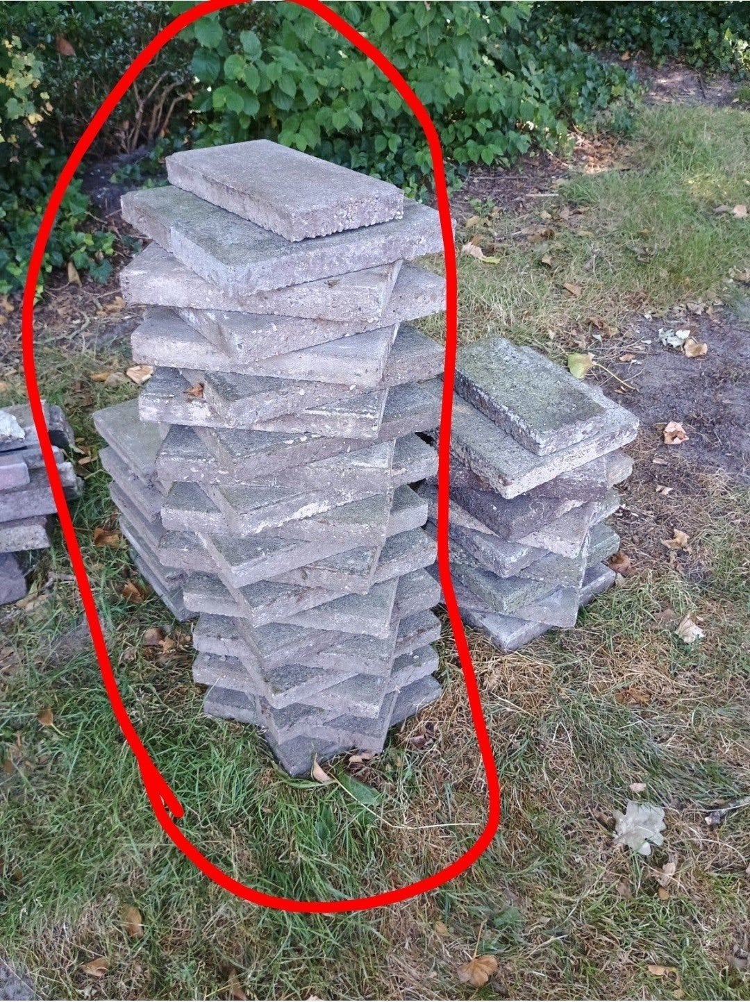 30x30 tegels ca. 2 m2, Ophalen, Gebruikt, Minder dan 5 m², Beton