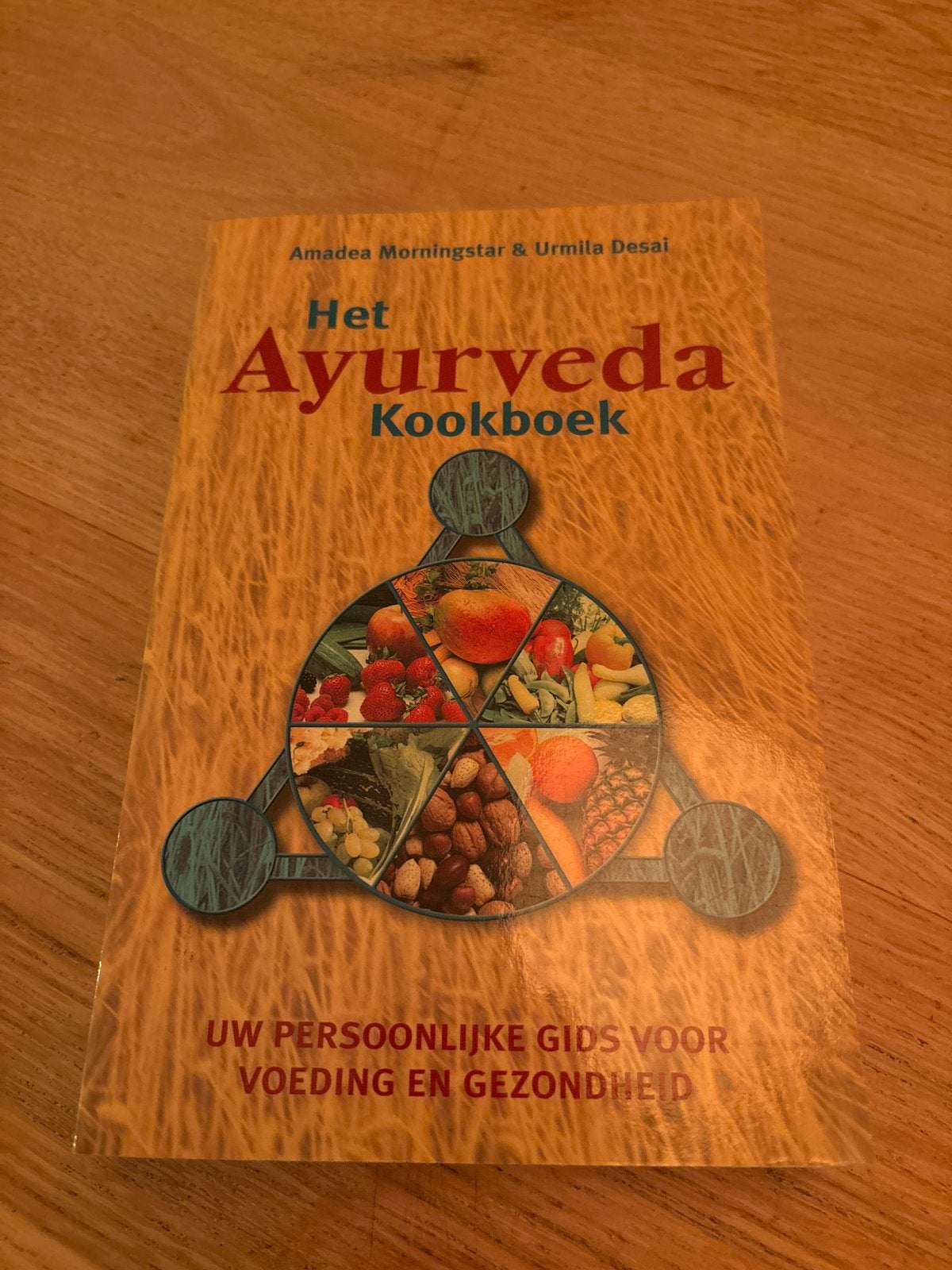 U. Desai - Het Ayurveda kookboek, Verzenden, Zo goed als nieuw, U. Desai; A. Morningstar, Sociale wetenschap