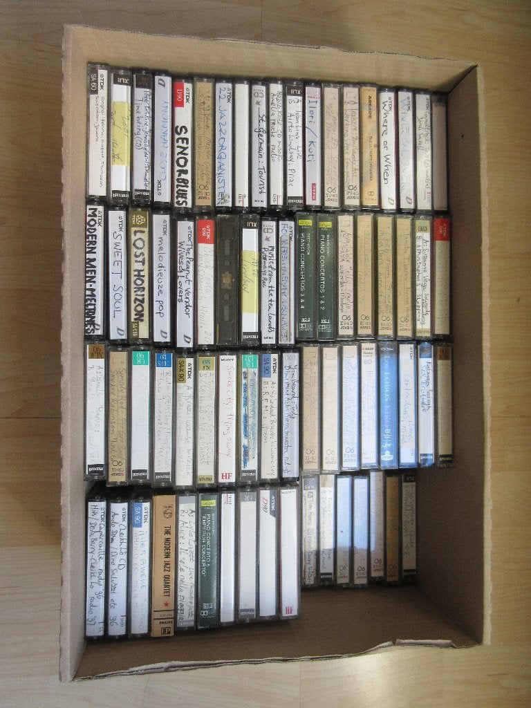 cassettebandjes plusminus 240, Ophalen, Gebruikt, Overige genres, 26 bandjes of meer