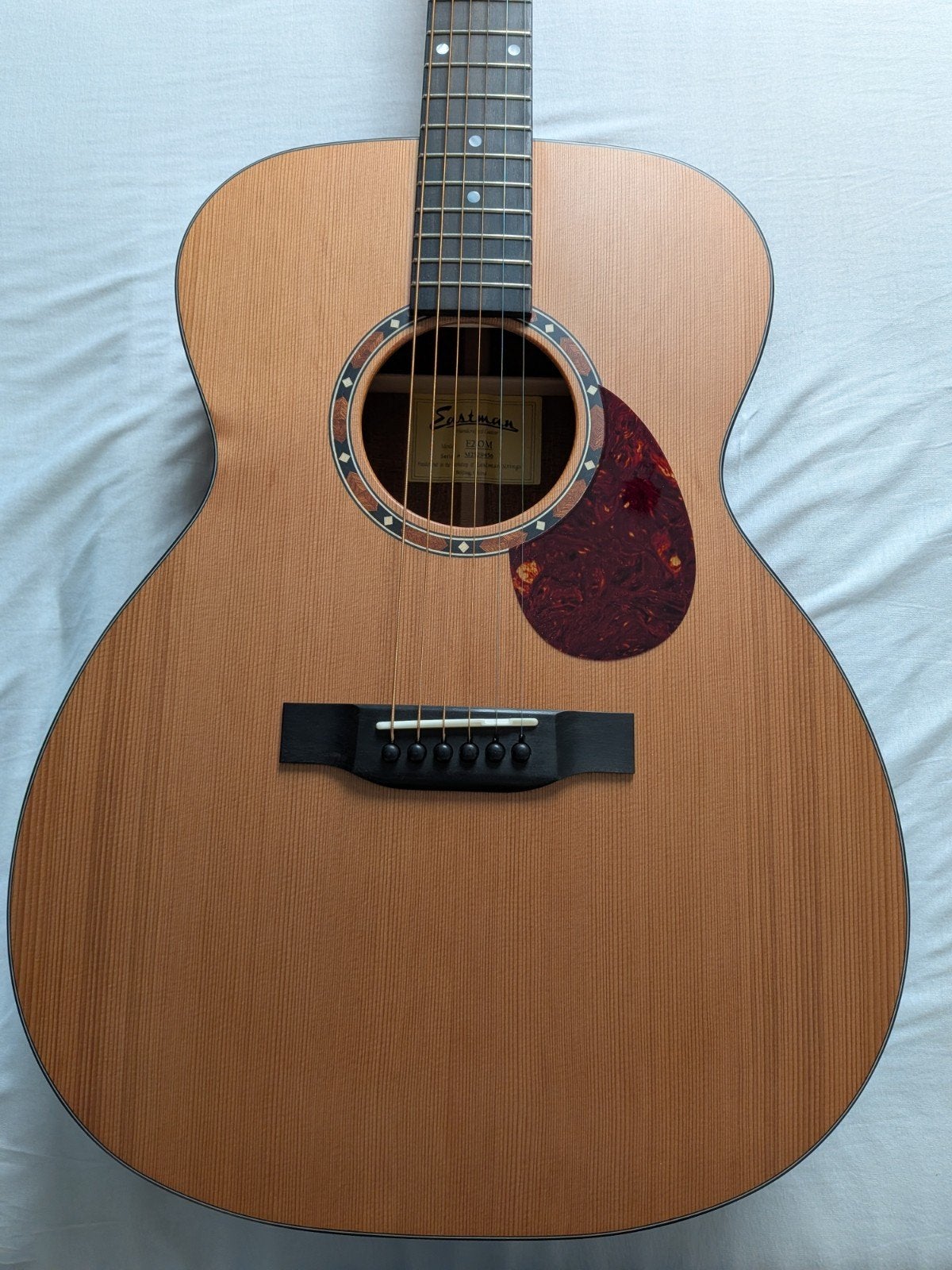 Eastman E2OM, Ophalen, Zo goed als nieuw, Western- of Steelstringgitaar