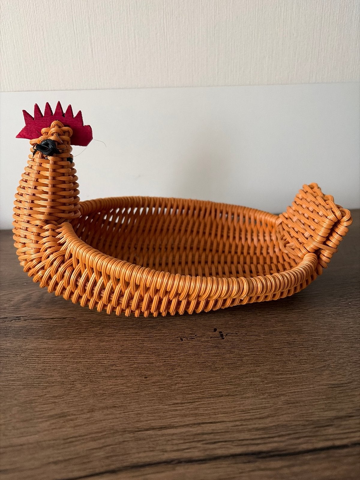 Gevlochten kunststof kip mandje voor eieren, Ophalen of Verzenden, Nieuw, Bruin, Kunststof