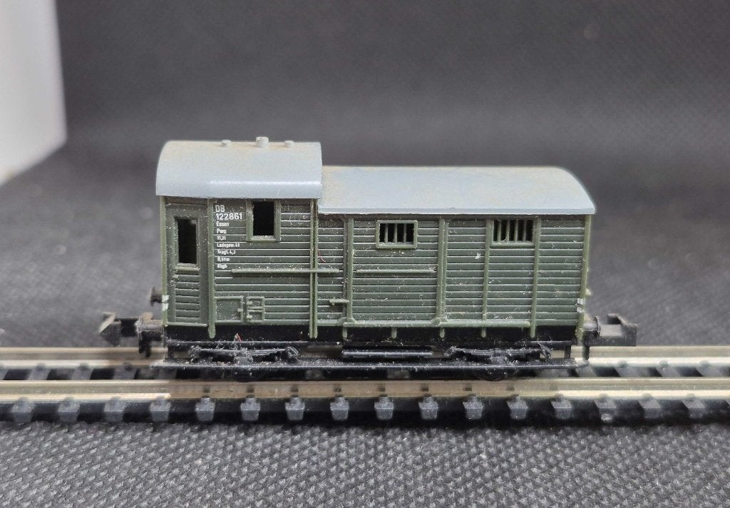 Minitrix 3254 -Goederentrein begeleidingswagen Pwg14 (15766), Gebruikt, Gelijkstroom, Trix, Wagon