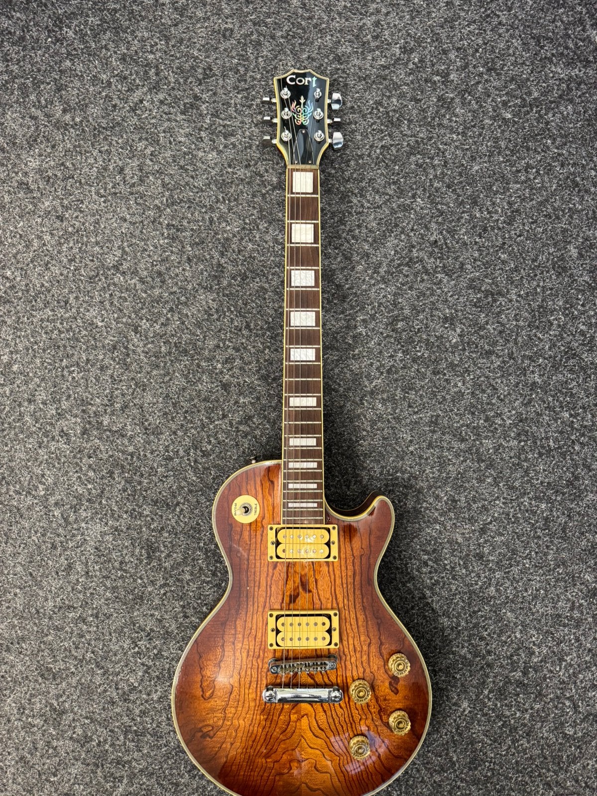 Vintage Cort Les paul model - 80’s, Muziek en Instrumenten, Ophalen, Zo goed als nieuw, Solid body, Overige merken