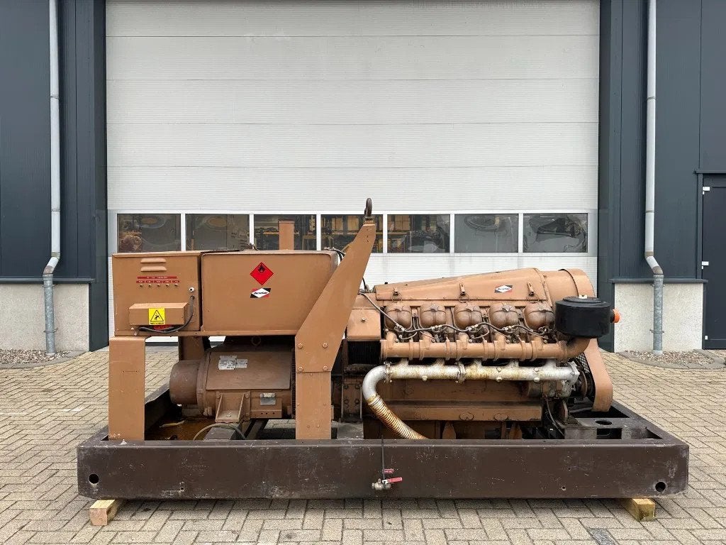 Alsthom V102 unelec 140 kVA generatorset ex Emergency Noodst, Ophalen of Verzenden