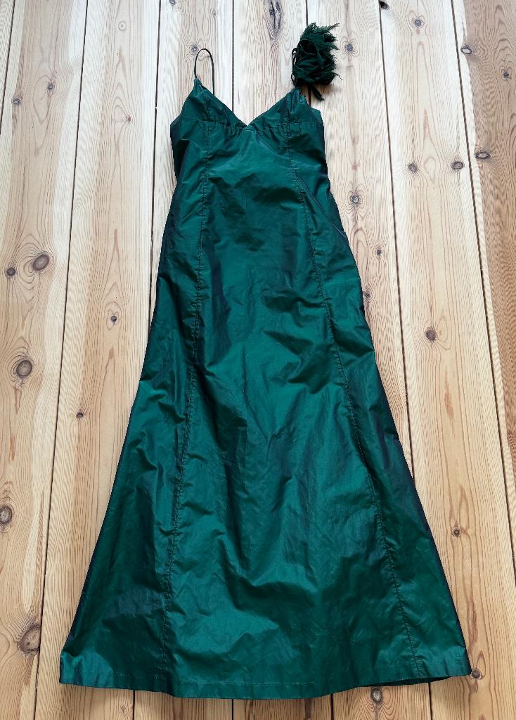 ZARA jurk / avondjurk - Groen - Maat Large (maat 40), Maat 38/40 (M), Ophalen of Verzenden, Zo goed als nieuw, Onder de knie