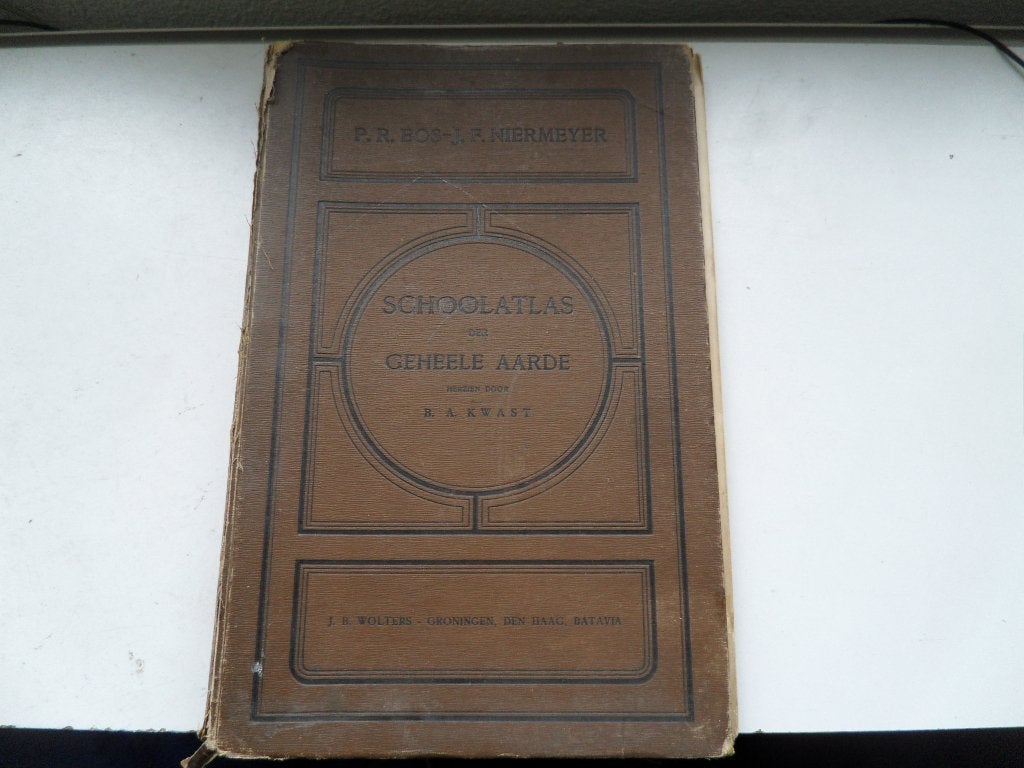 ATLAS, Gelezen, Overige atlassen, Wolters-Noordhoff, Ophalen of Verzenden