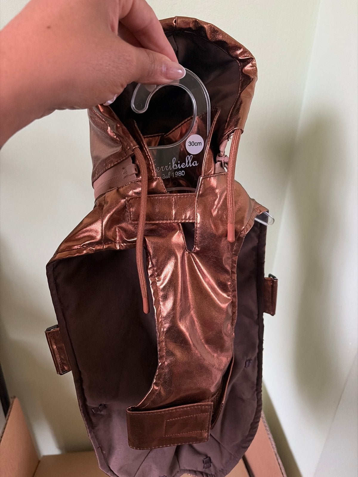 Hond regenjas classy 30cm, Dieren en Toebehoren, Hondenkleding, Ophalen of Verzenden, Nieuw, Hondenregenjas