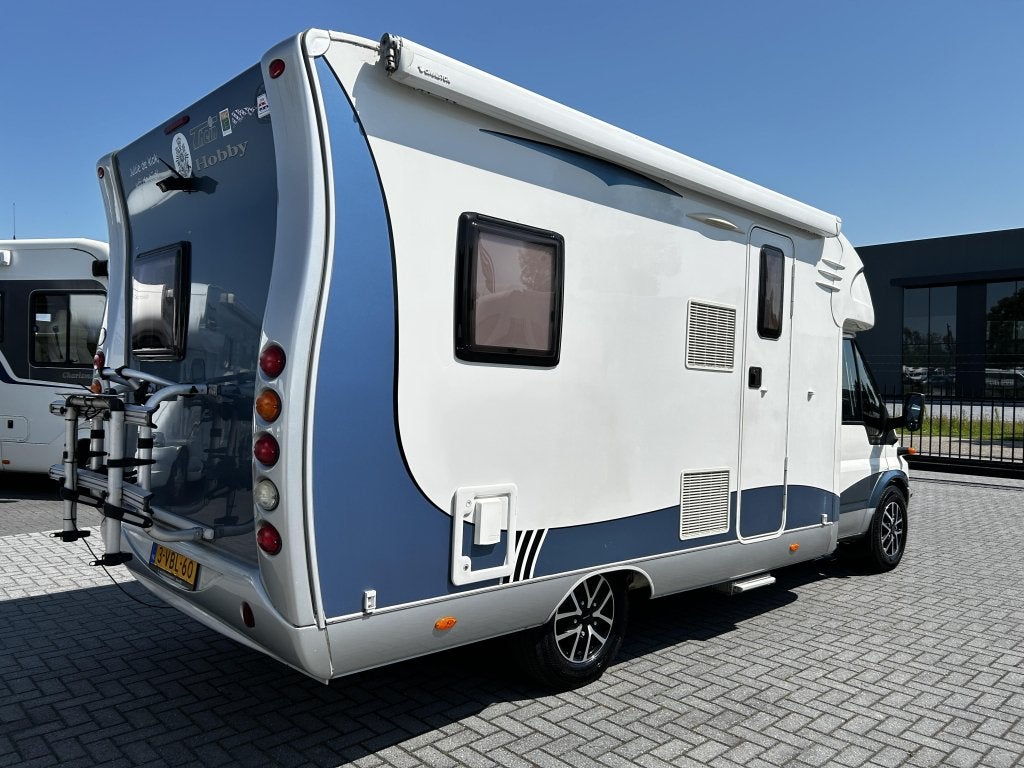 Ford Hobby T600 Fransbed/2005/Airco/6.30M/125pk/128.000km!, Hobby, Ford, 6 tot 7 meter, Bedrijf