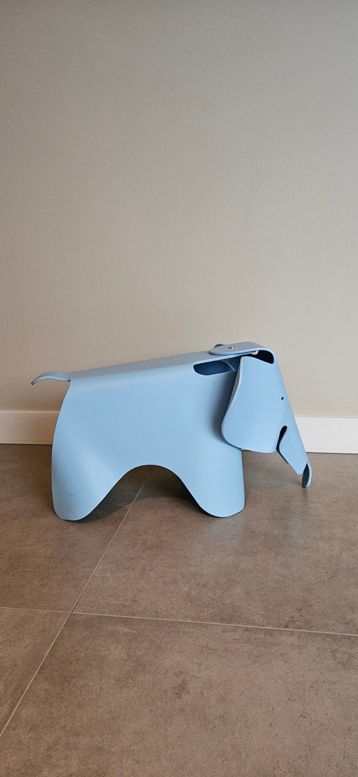 Elephant chair Eames - olifant stoel kind - Vitra (achtig), Ophalen, Zo goed als nieuw, Overige typen