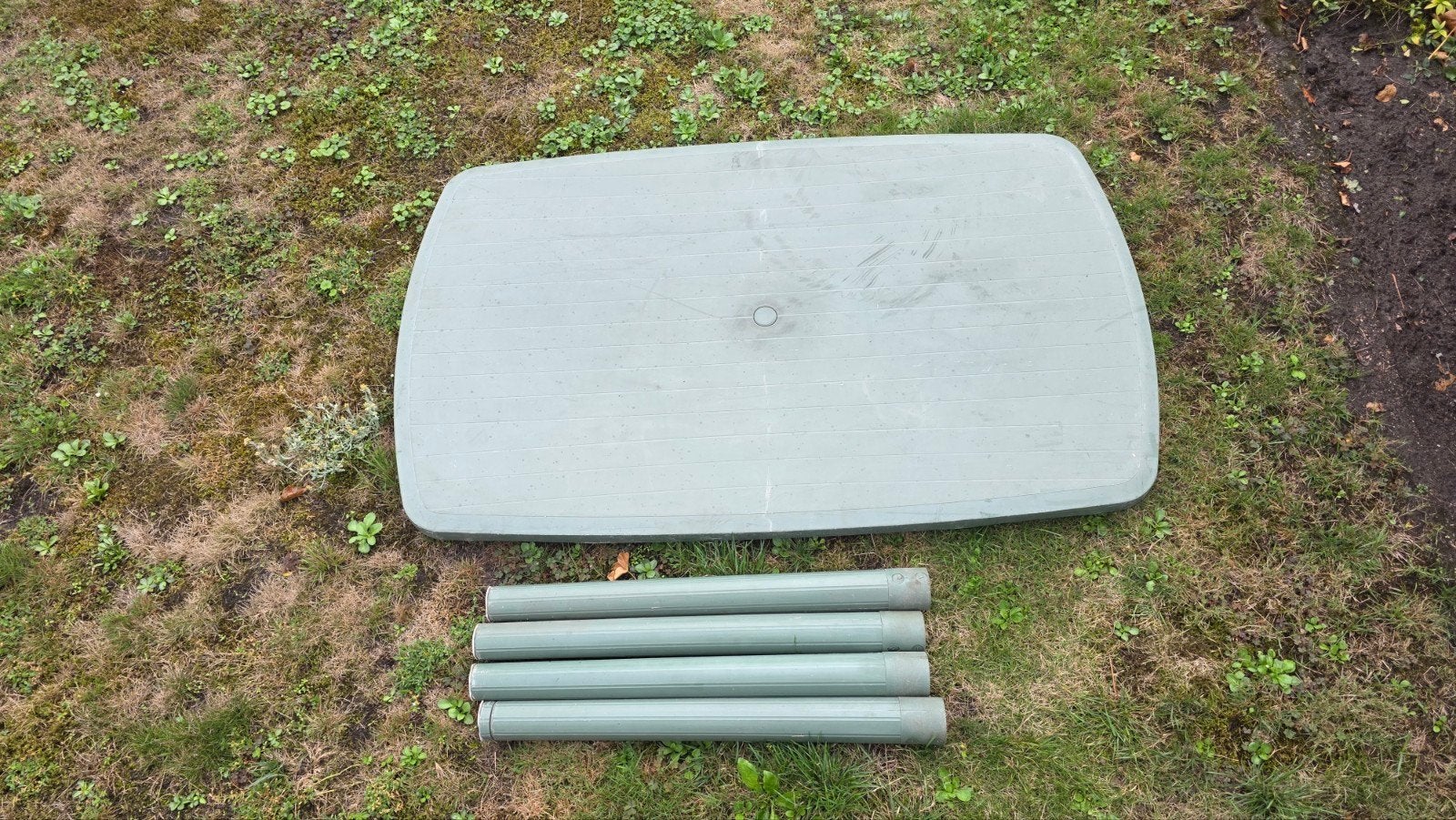 Tuin-/campingtafel - Rechthoekig, groen kunststof, Ophalen of Verzenden, Gebruikt, Rechthoekig, Kunststof