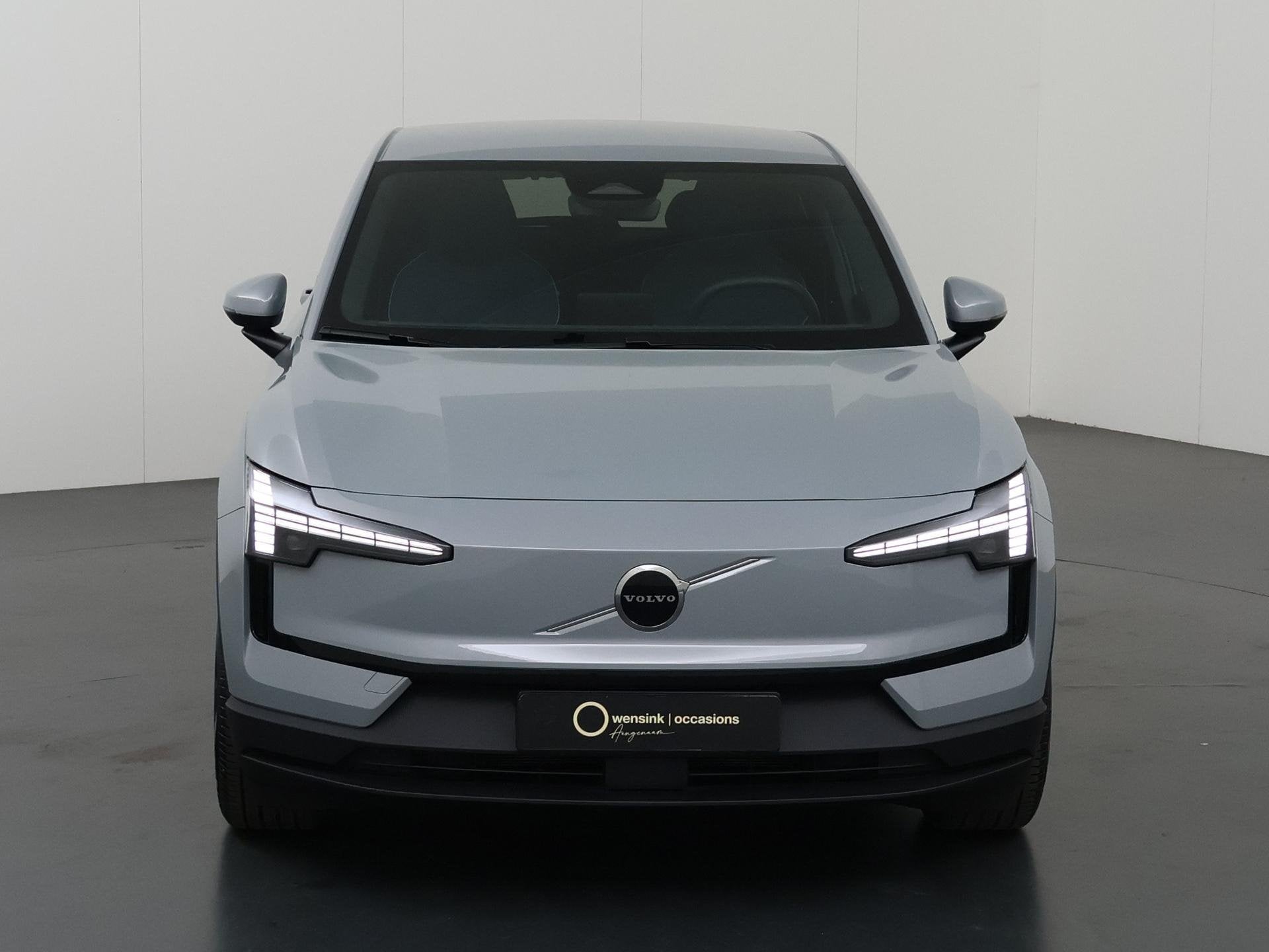 Volvo EX30 P5 Core 51 kWh | Navigatie | Apple Carplay/Androi, Automaat, Automatische klimaatregeling, Achterwielaandrijving, Gebruikt