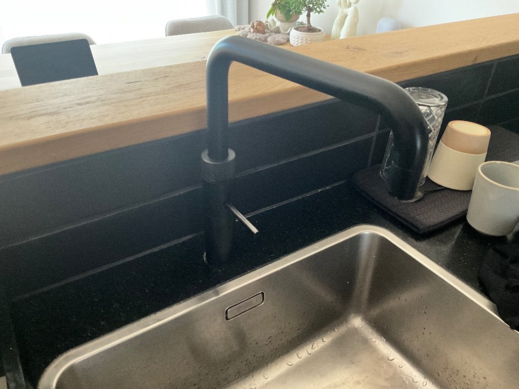 Te koop Quooker kraan ( stroring), Huis en Inrichting, Keuken | Keukenbenodigdheden, Gebruikt, Ophalen of Verzenden, Zwart, Metaal
