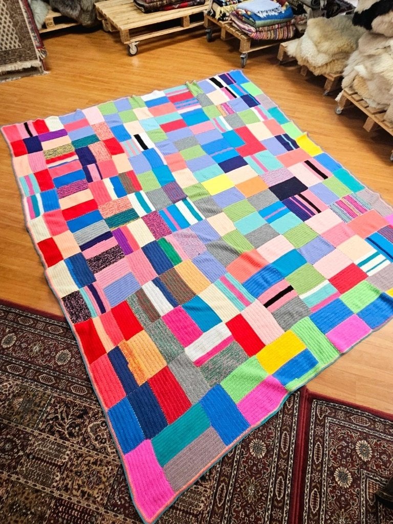 Kleurrijke vintage XXL sprei uit de seventies, Huis en Inrichting, Gebruikt, Djt@dejuistetoon.eu, Ophalen of Verzenden, Mon Plaisir 19, Etten-Leur, Netherlands