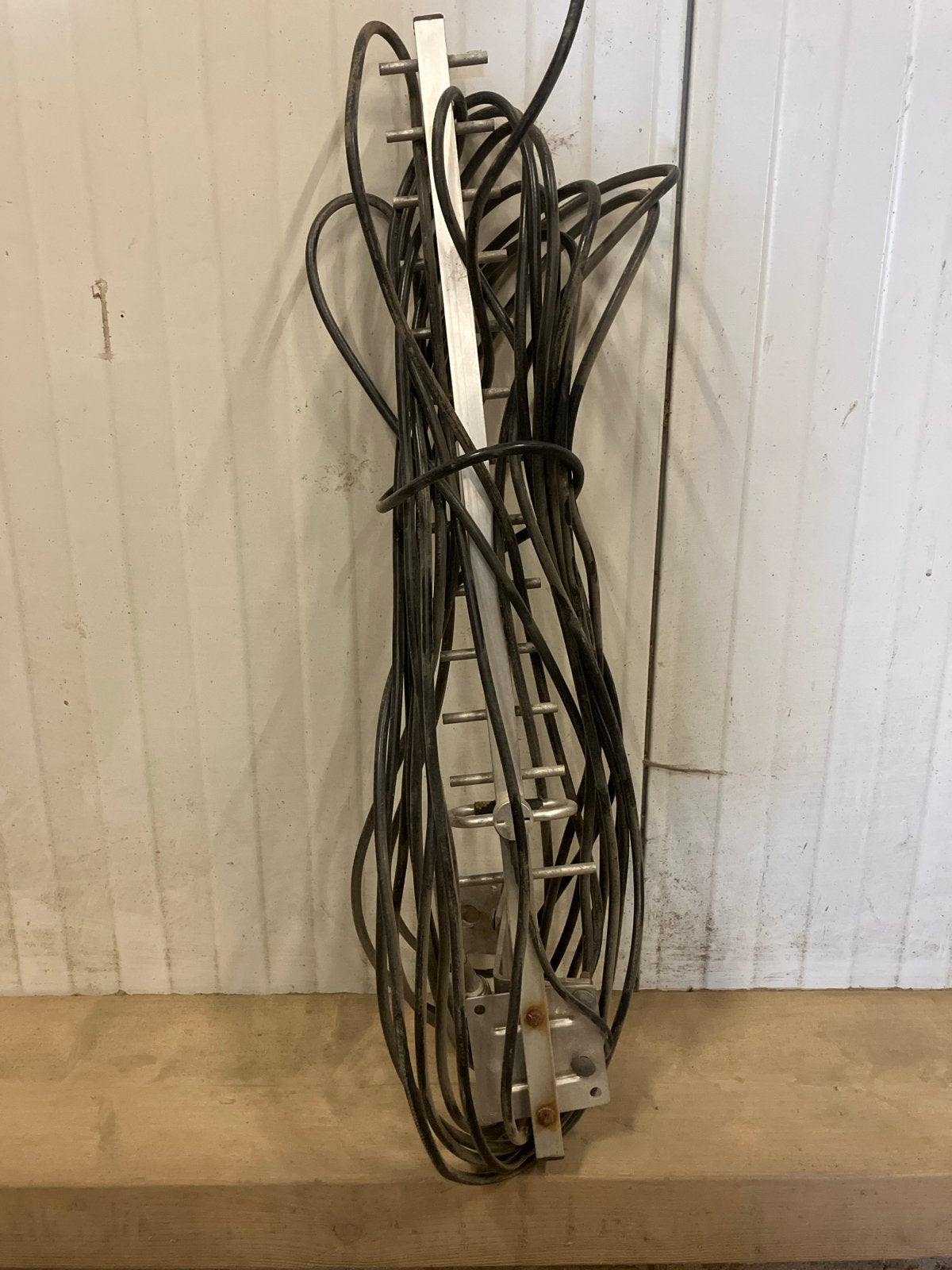 Antenne voor mobiele data met bekabeling, Telecommunicatie, Antennes en Masten, Ophalen, Gebruikt, Antenne