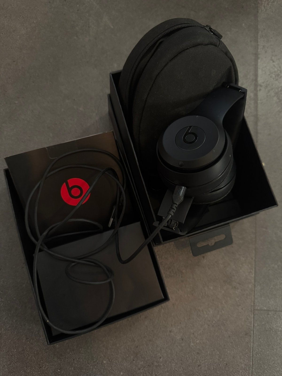 Beats solo 3, Ophalen of Verzenden, Zo goed als nieuw