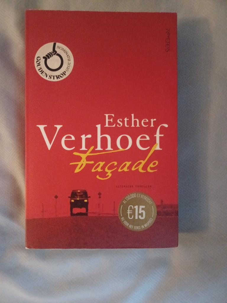Esther Verhoef - Façade, Ophalen of Verzenden, Zo goed als nieuw, Esther Verhoef