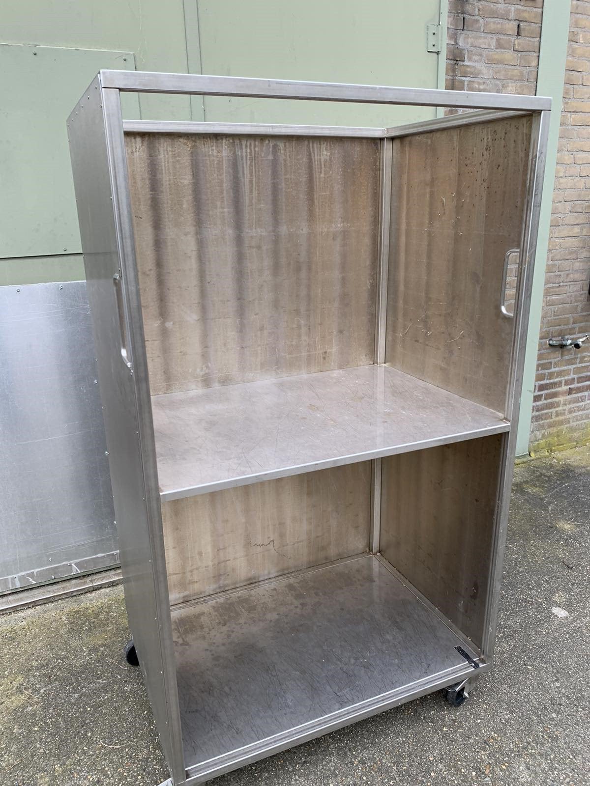Rvs kaar bak op viltjes, Ophalen, Zo goed als nieuw, 25 tot 50 cm, 150 tot 200 cm