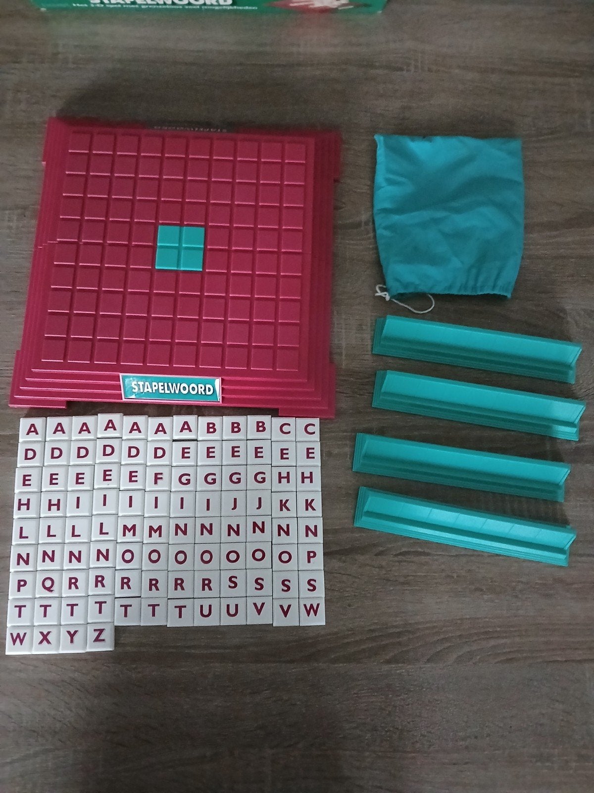 Stapelwoord 3D spel - Scrabble variant, Hobby en Vrije tijd, Drie of vier spelers, Ophalen of Verzenden, Gebruikt, Parker